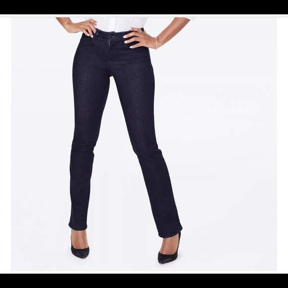 NYDJ Dark Wash Women’s Straight Leg Jeans Size 8 Classic Fit Weekend Date Night - Picture 1 of 7